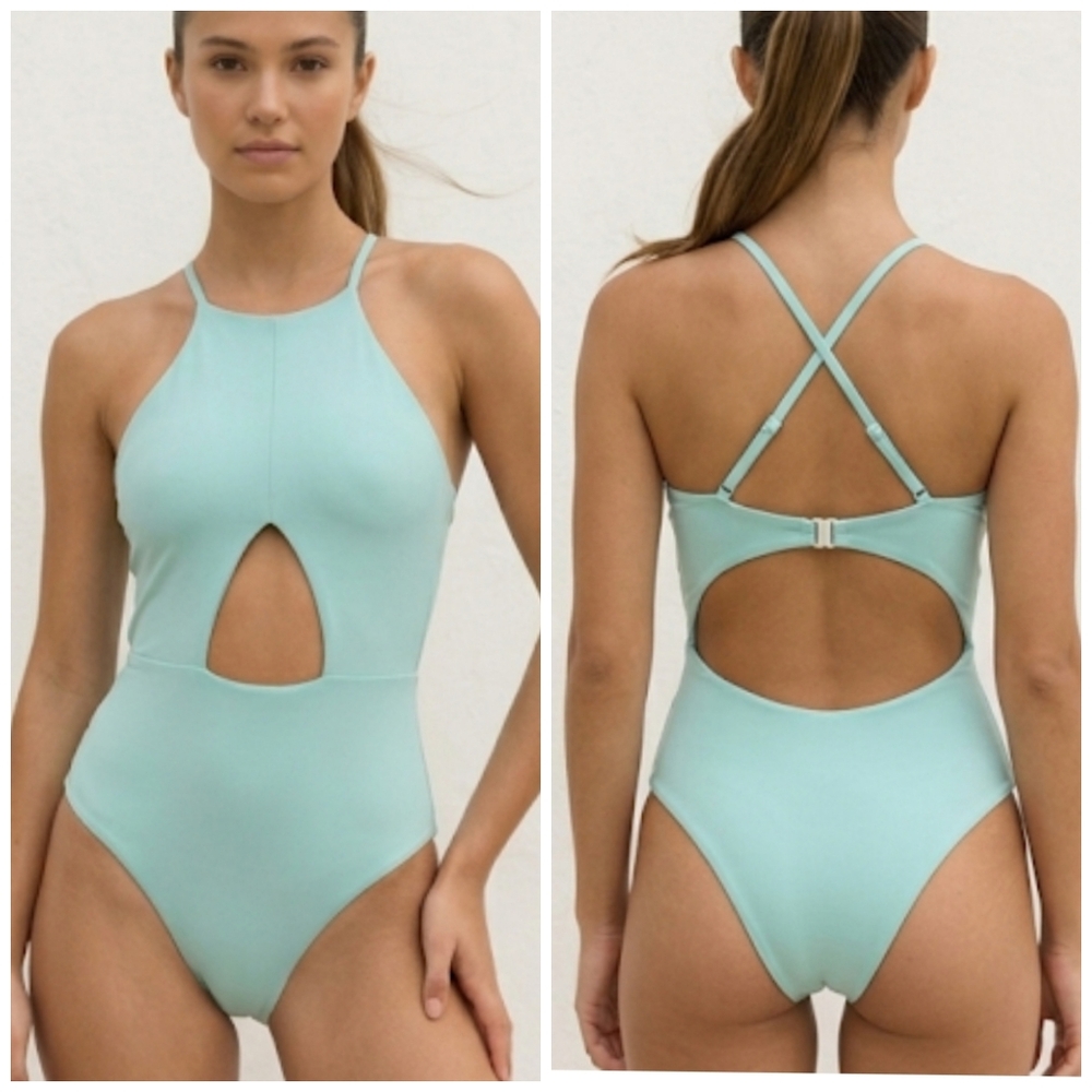 NWOT TAVIK/REVOLVE  Lela Cutout One-piece swimsuit  blue size  XS Resortwear